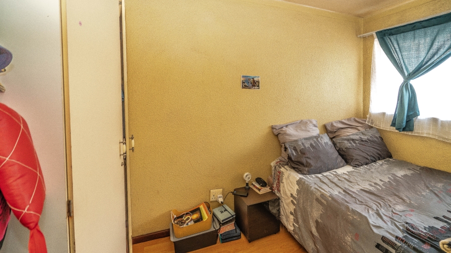 2 Bedroom Property for Sale in Oakdene Western Cape